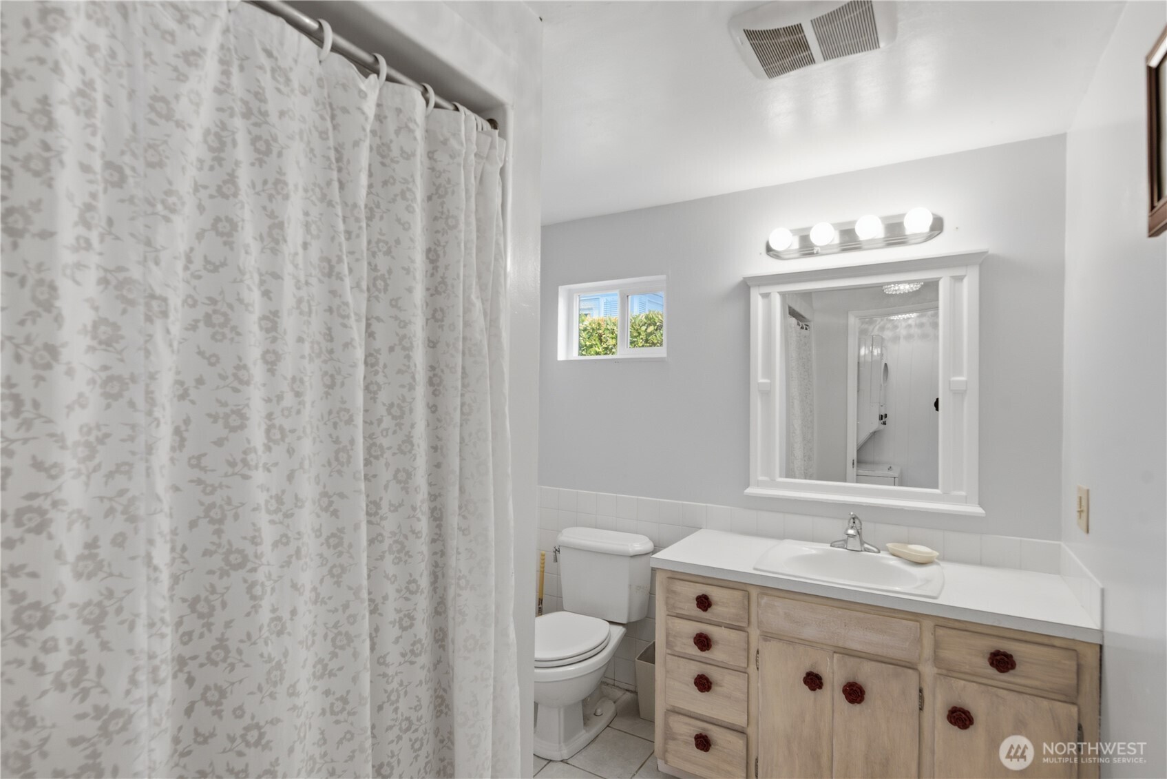 1515 Lombard Avenue Property Photo 15