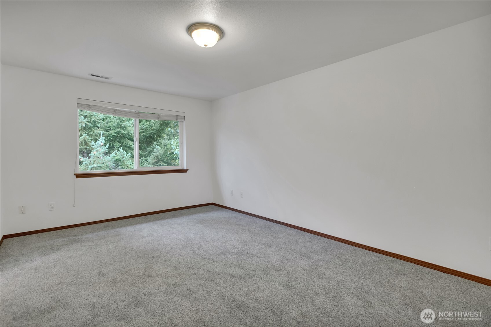 115 60th Street Property Photo 15