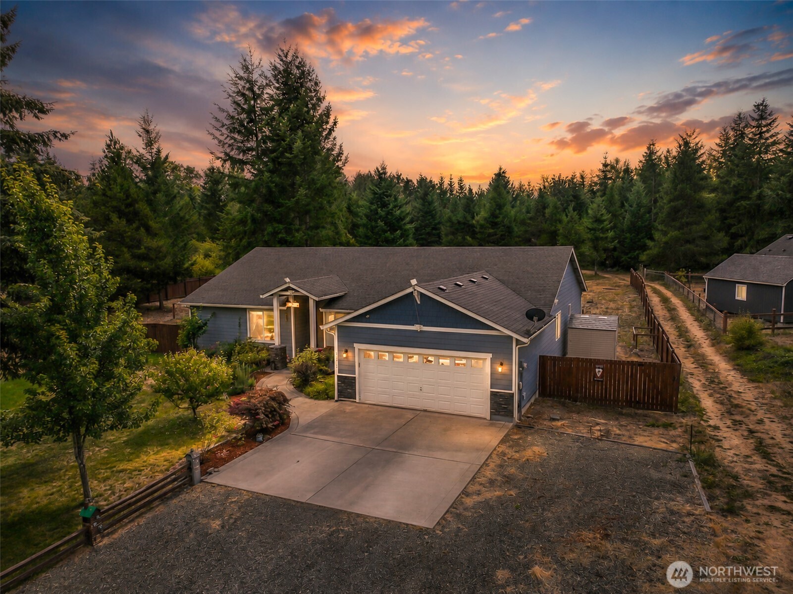 13915 Tomcat Lane Property Photo 1