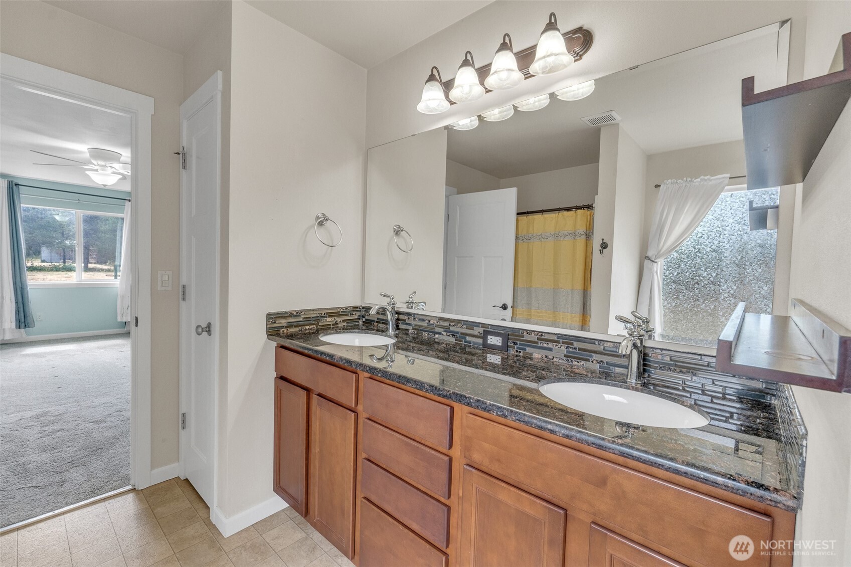 13915 Tomcat Lane Property Photo 19