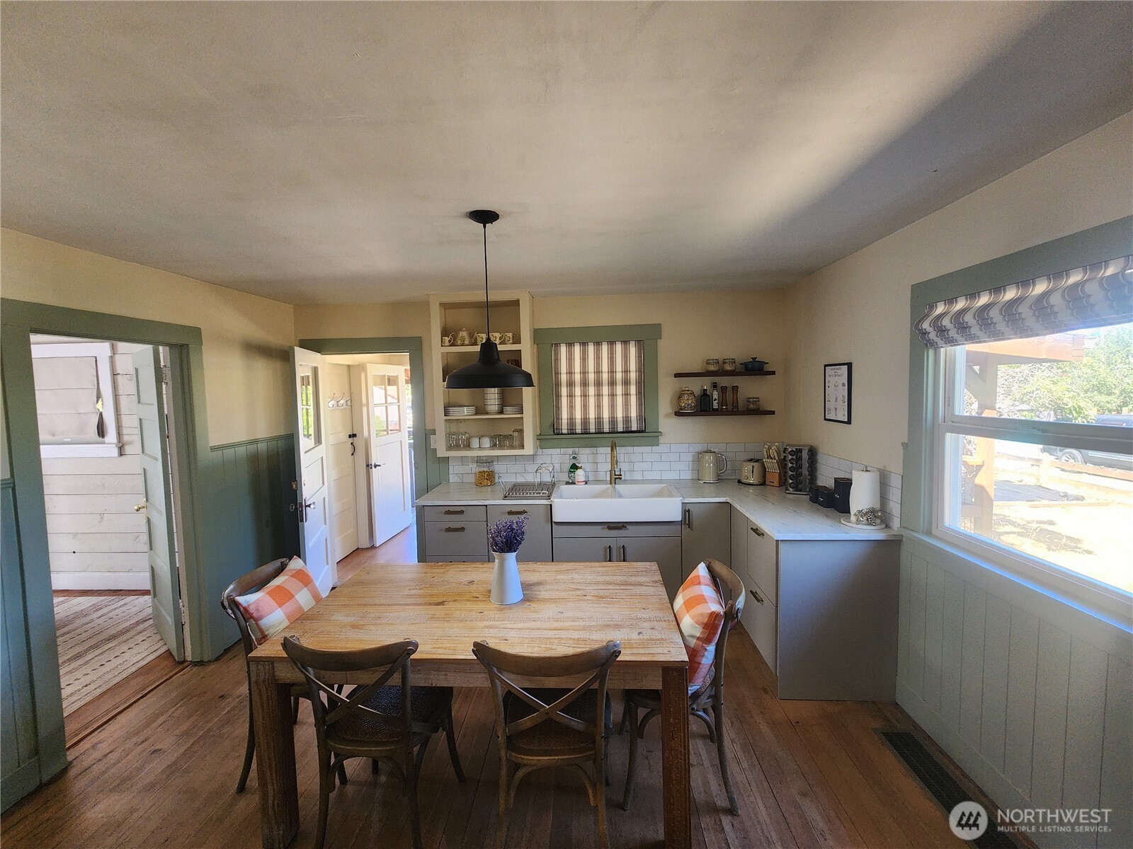 215 W Motor Avenue Property Photo 19