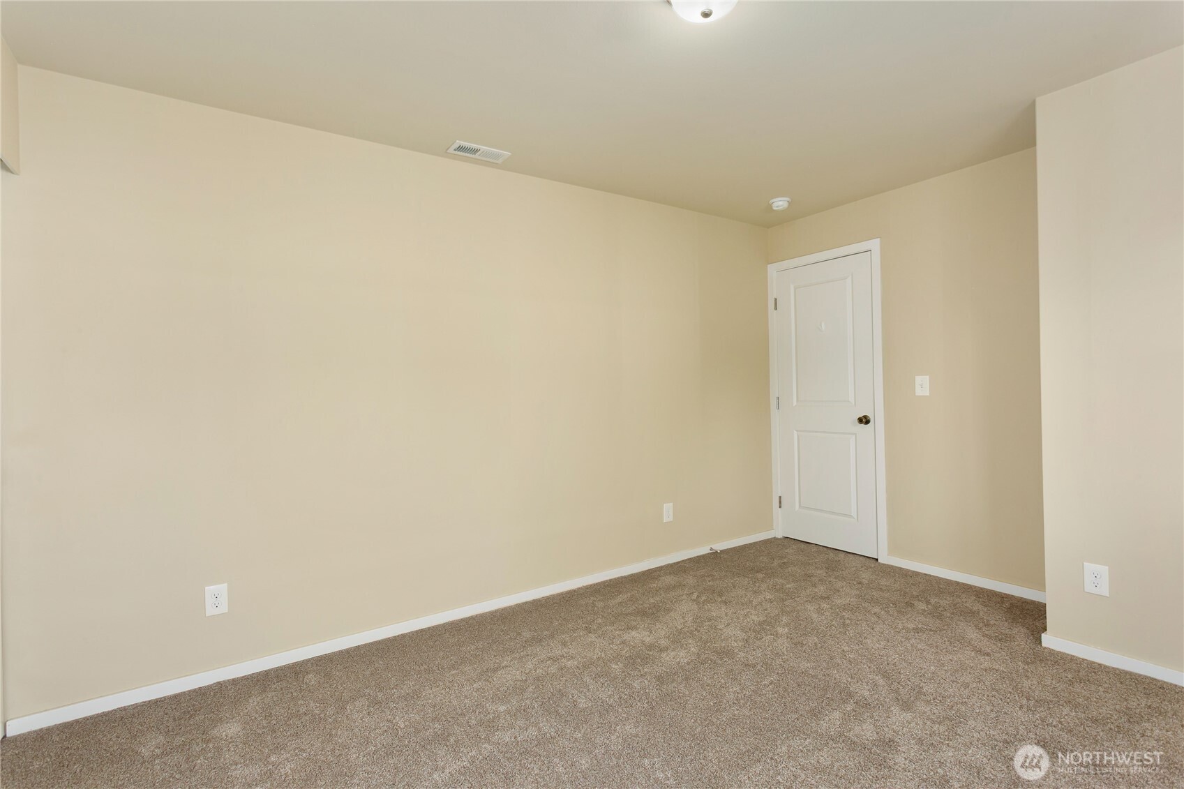 1418 E 68th Street Ct Property Photo 34