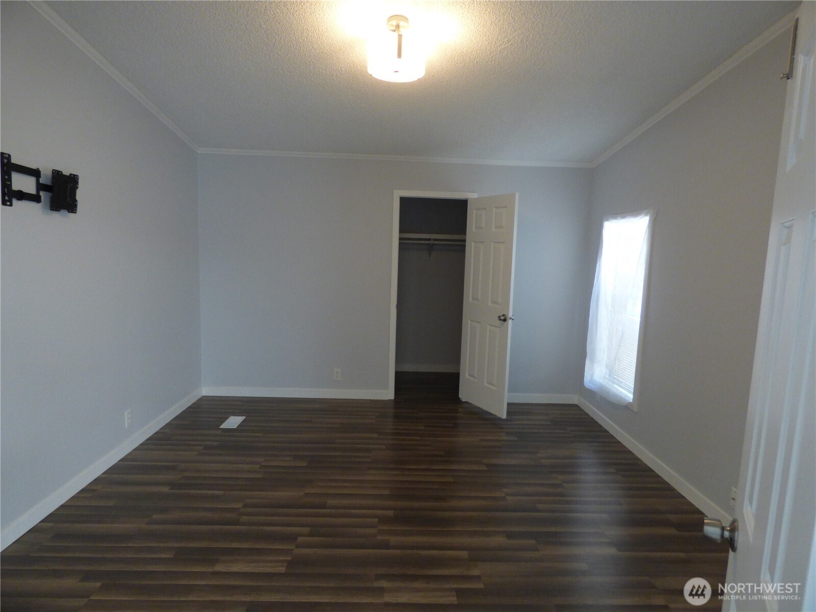 111 99th Street 8 Property Photo 17