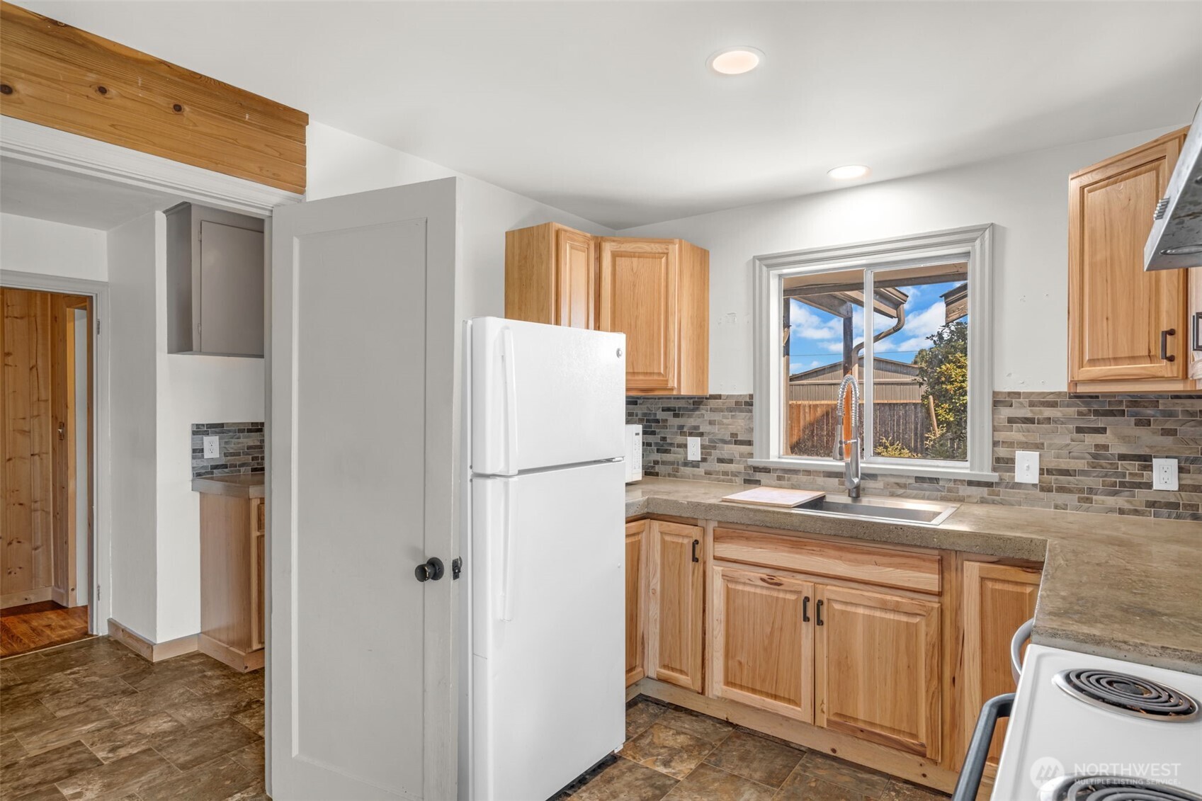 31940 W Morrison Street Property Photo 12