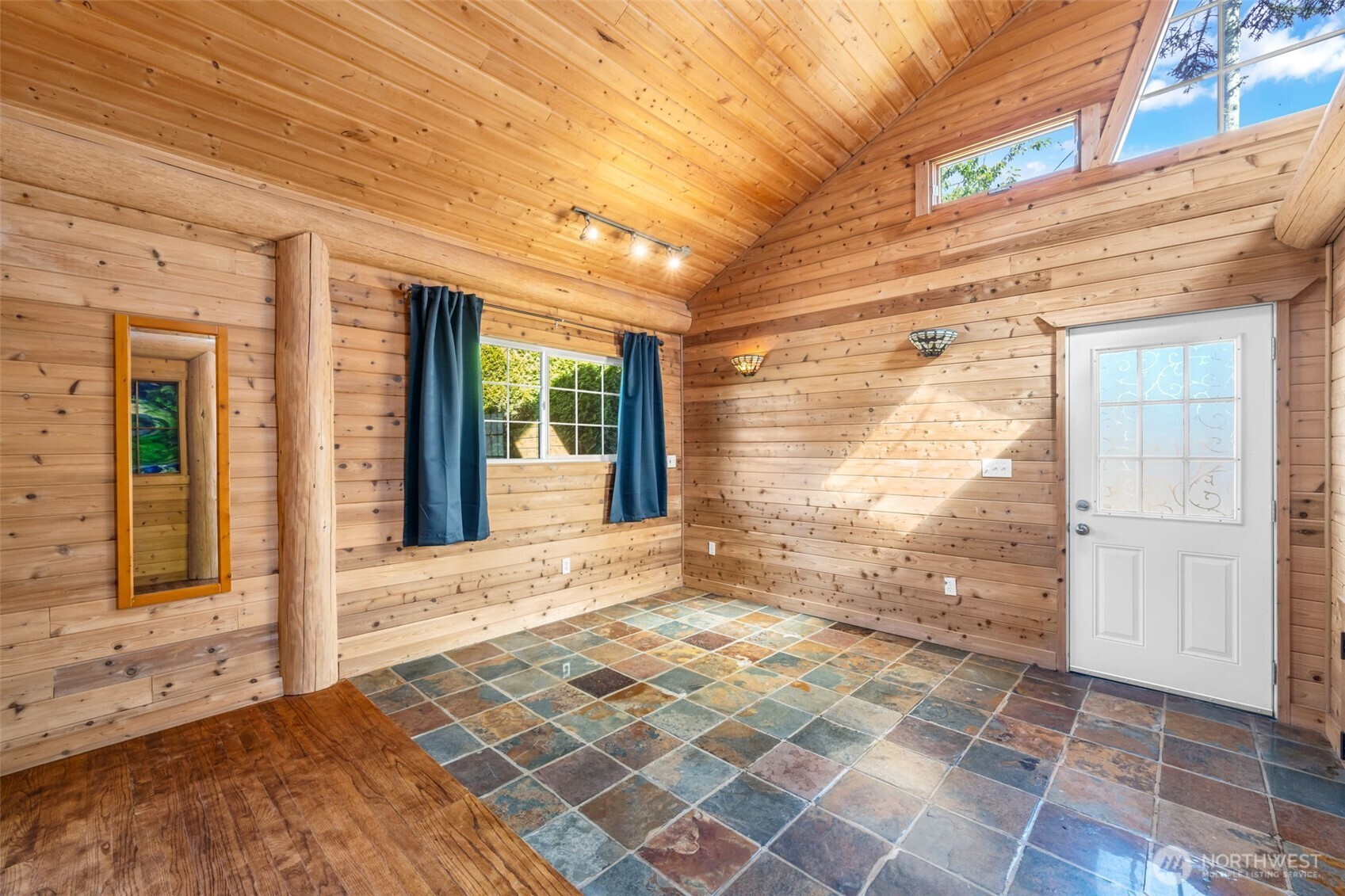 31940 W Morrison Street Property Photo 13