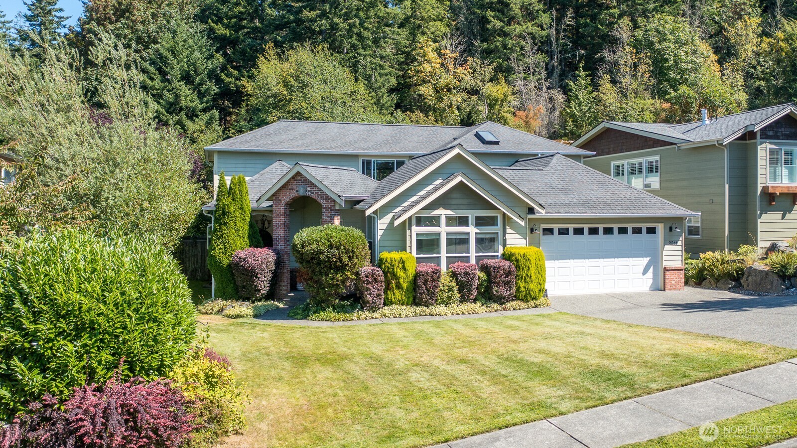 2311 Oregon Avenue Property Photo 1