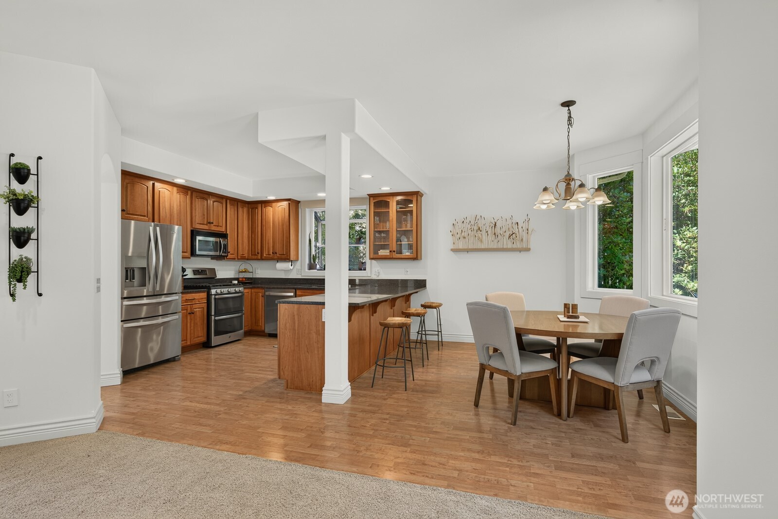 2311 Oregon Avenue Property Photo 10