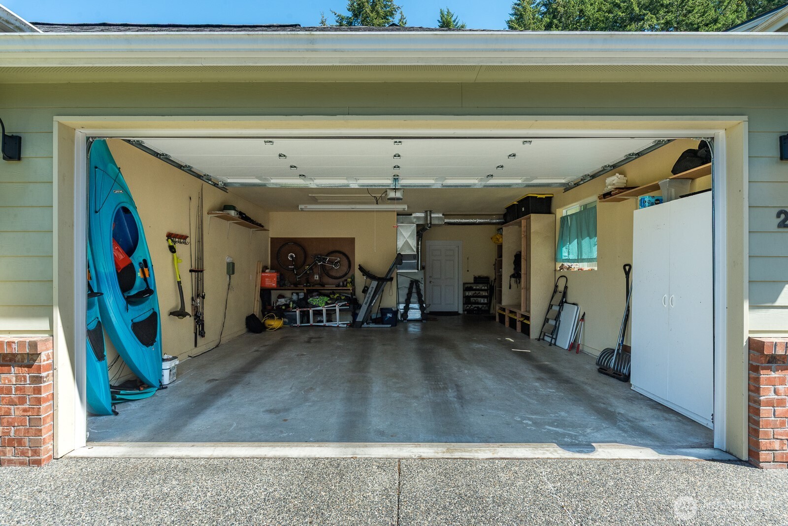 2311 Oregon Avenue Property Photo 28