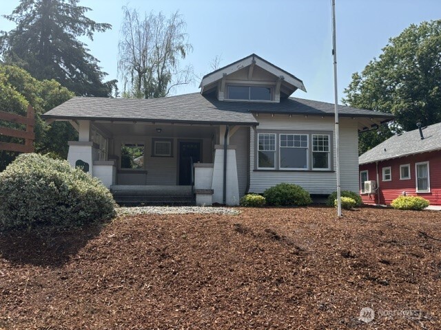 1625 4th Avenue Property Photo 1
