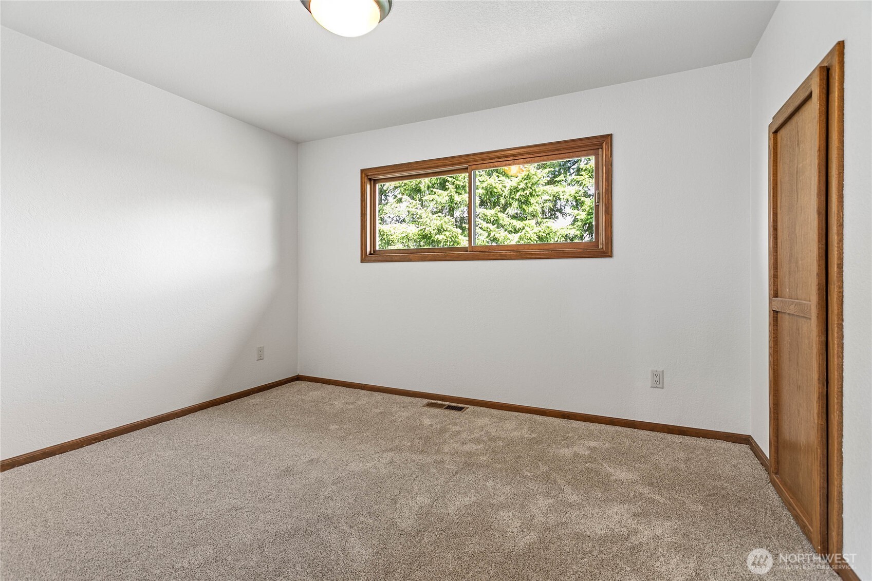 1133 E Pole Road Property Photo 26