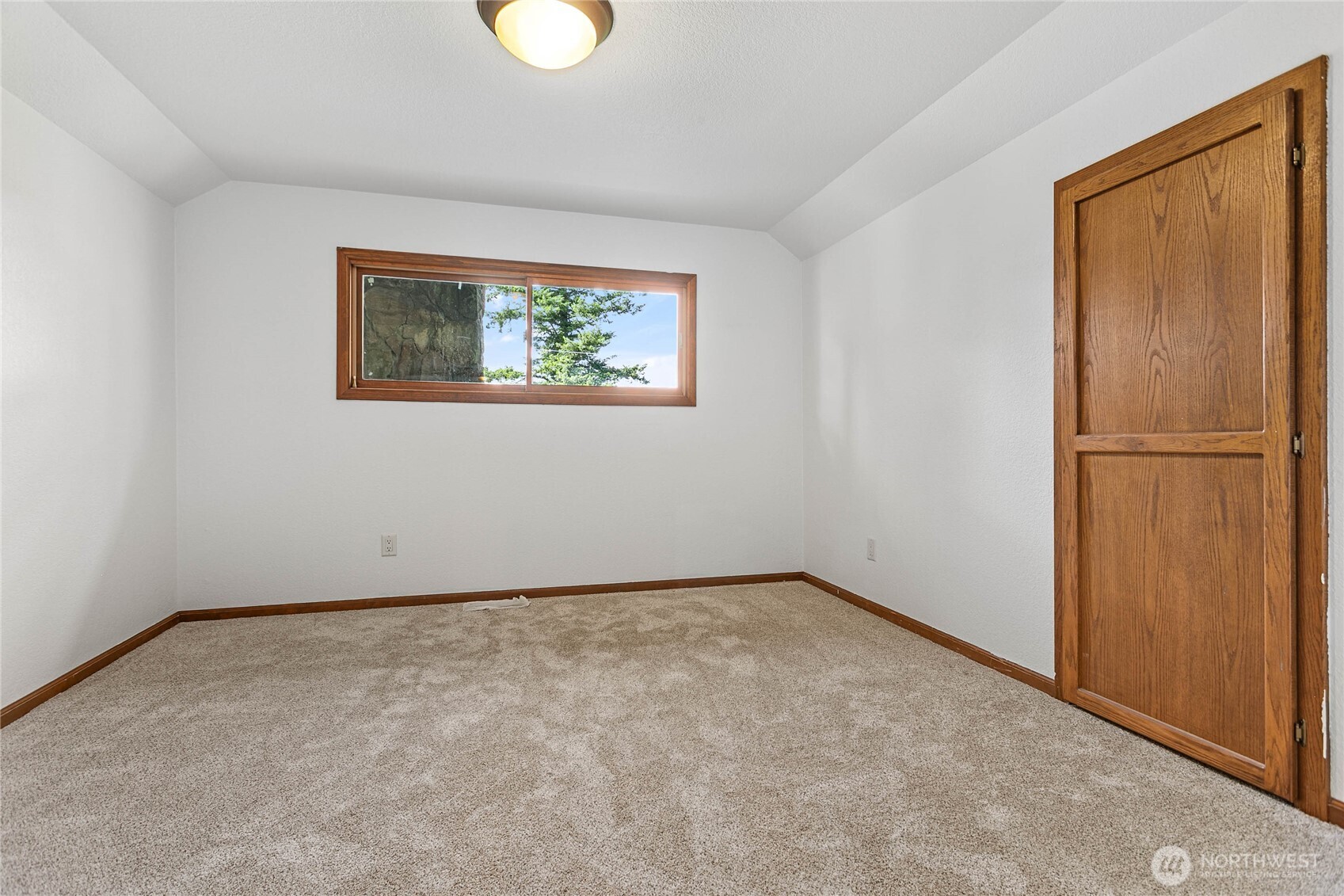 1133 E Pole Road Property Photo 28