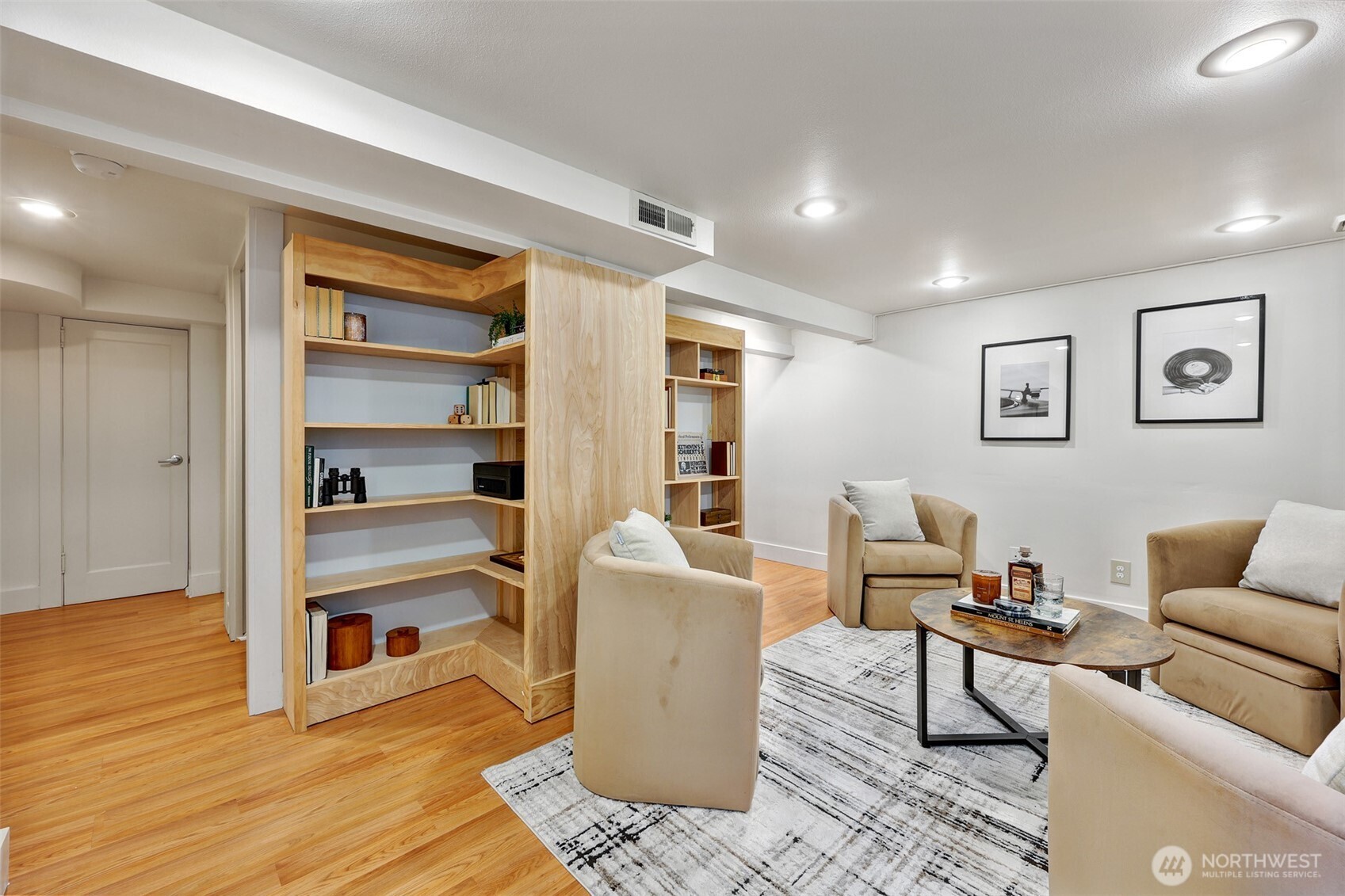 9207 47th Avenue Property Photo 26