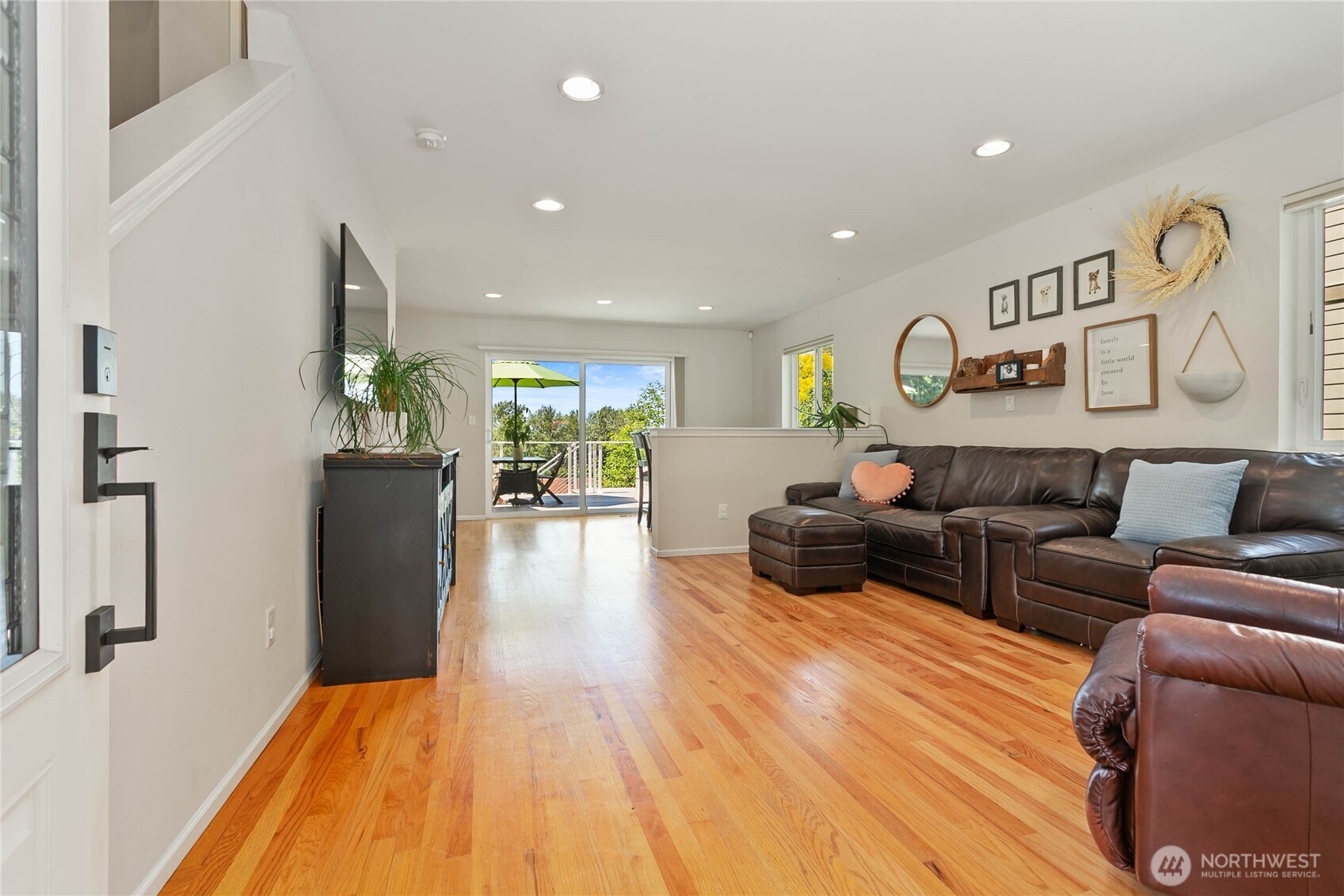 2316 36th Property Photo 5