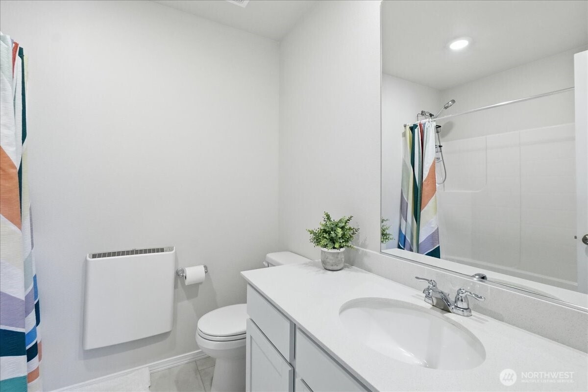 3244 Juno Court B Property Photo 19