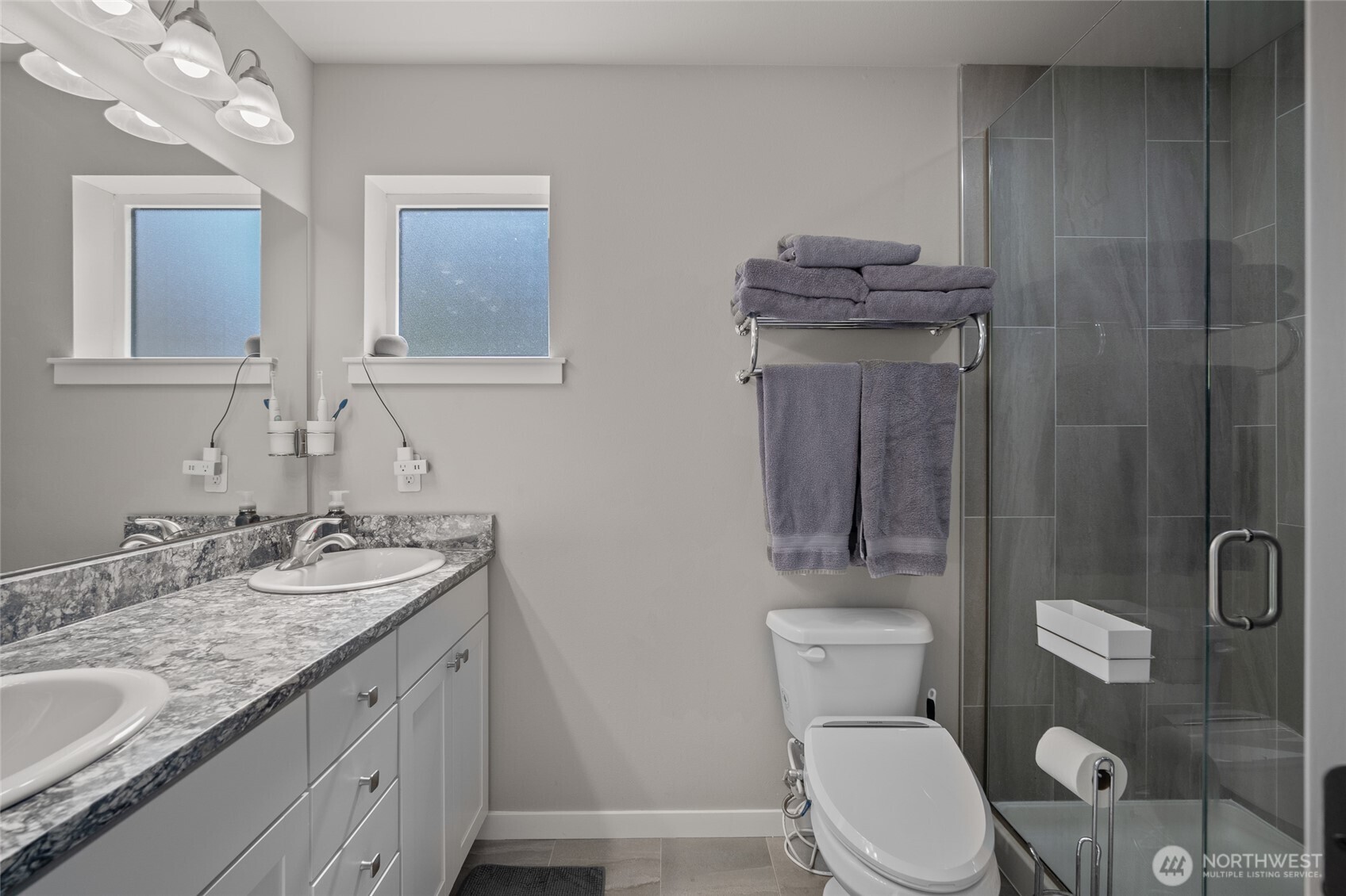 2094 Calico Loop Property Photo 28