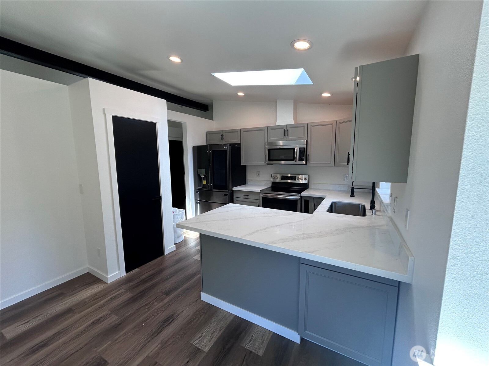 410 Stilley Way Property Photo 12