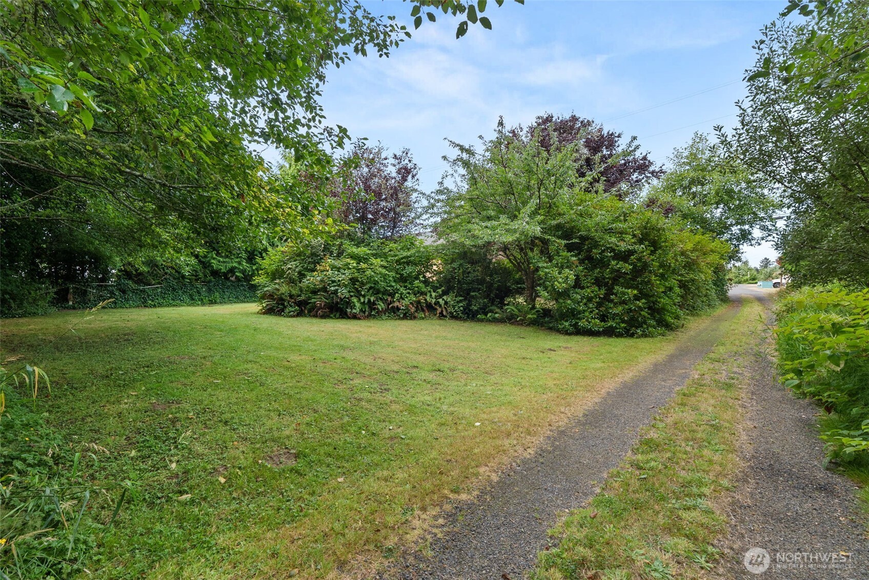 802 S Montesano Street Property Photo 4