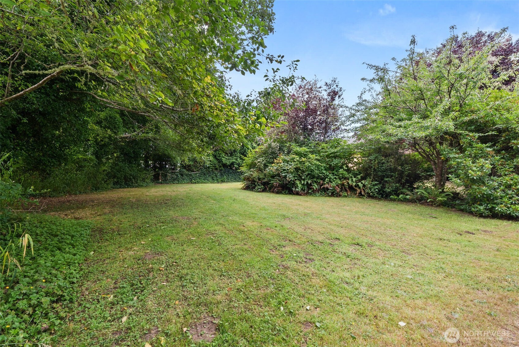 802 S Montesano Street Property Photo 5