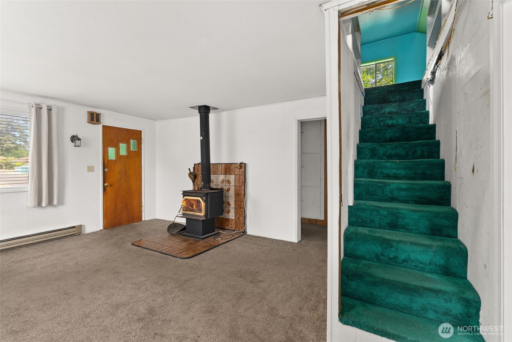 802 S Montesano Street Property Photo 18