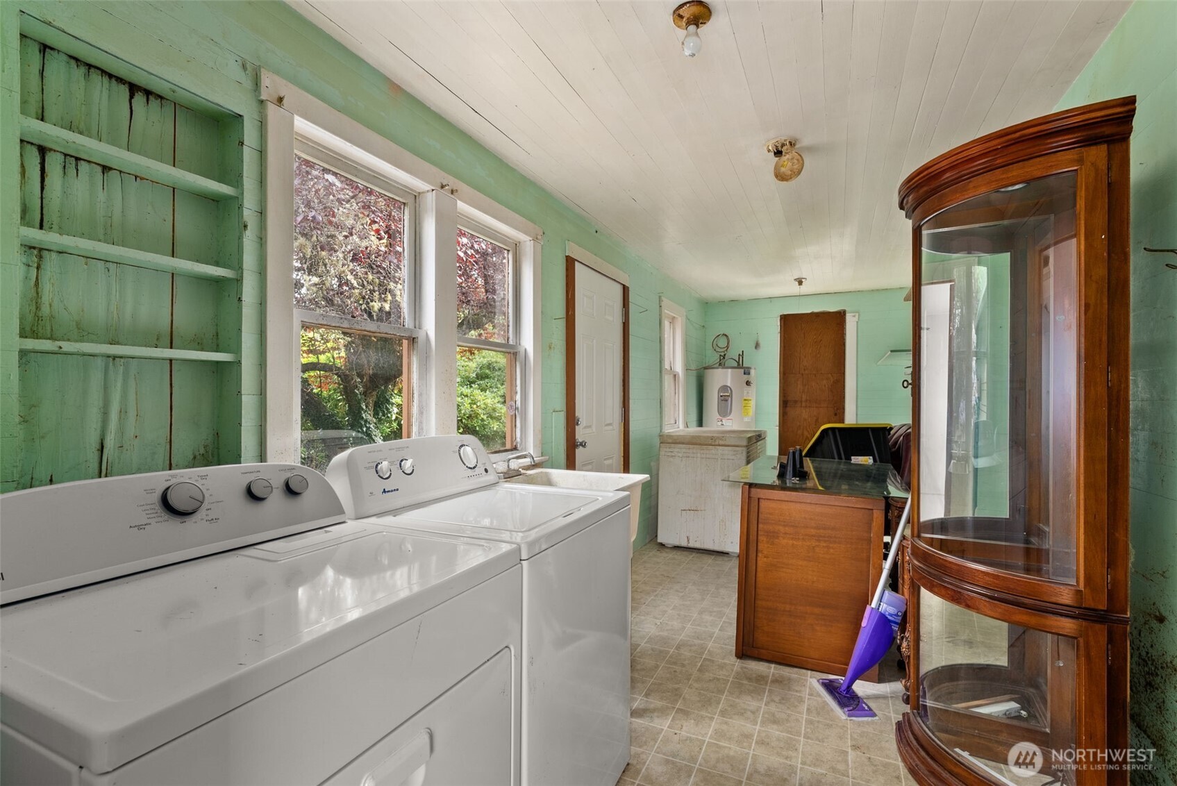 802 S Montesano Street Property Photo 21