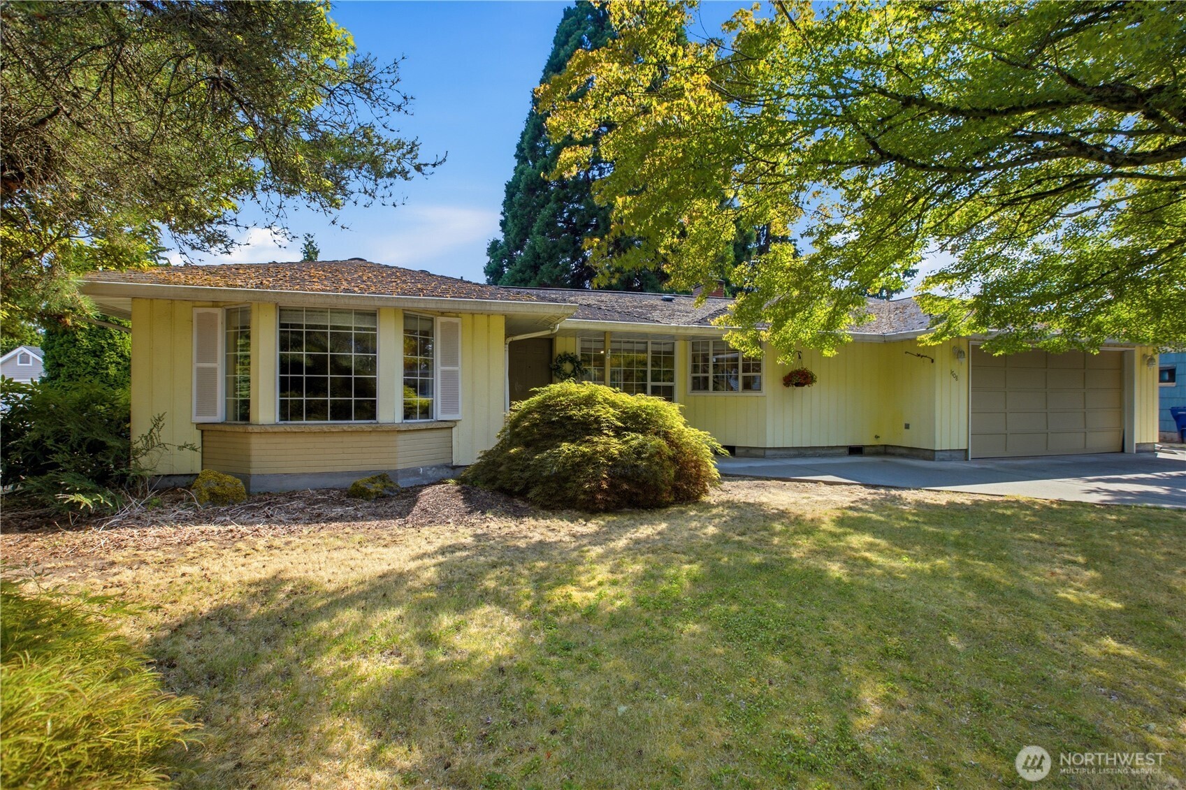 1708 5th Street Property Photo 2