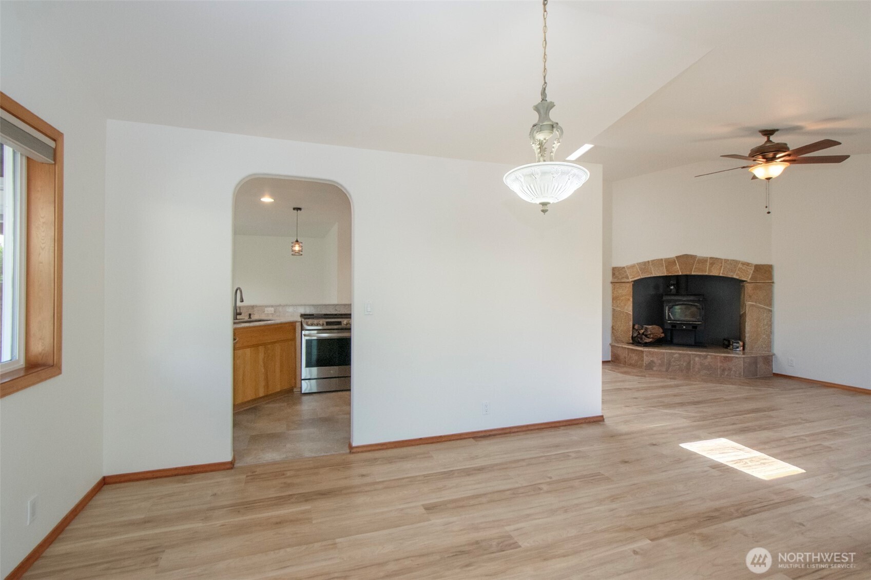 716 S N Street Property Photo 14