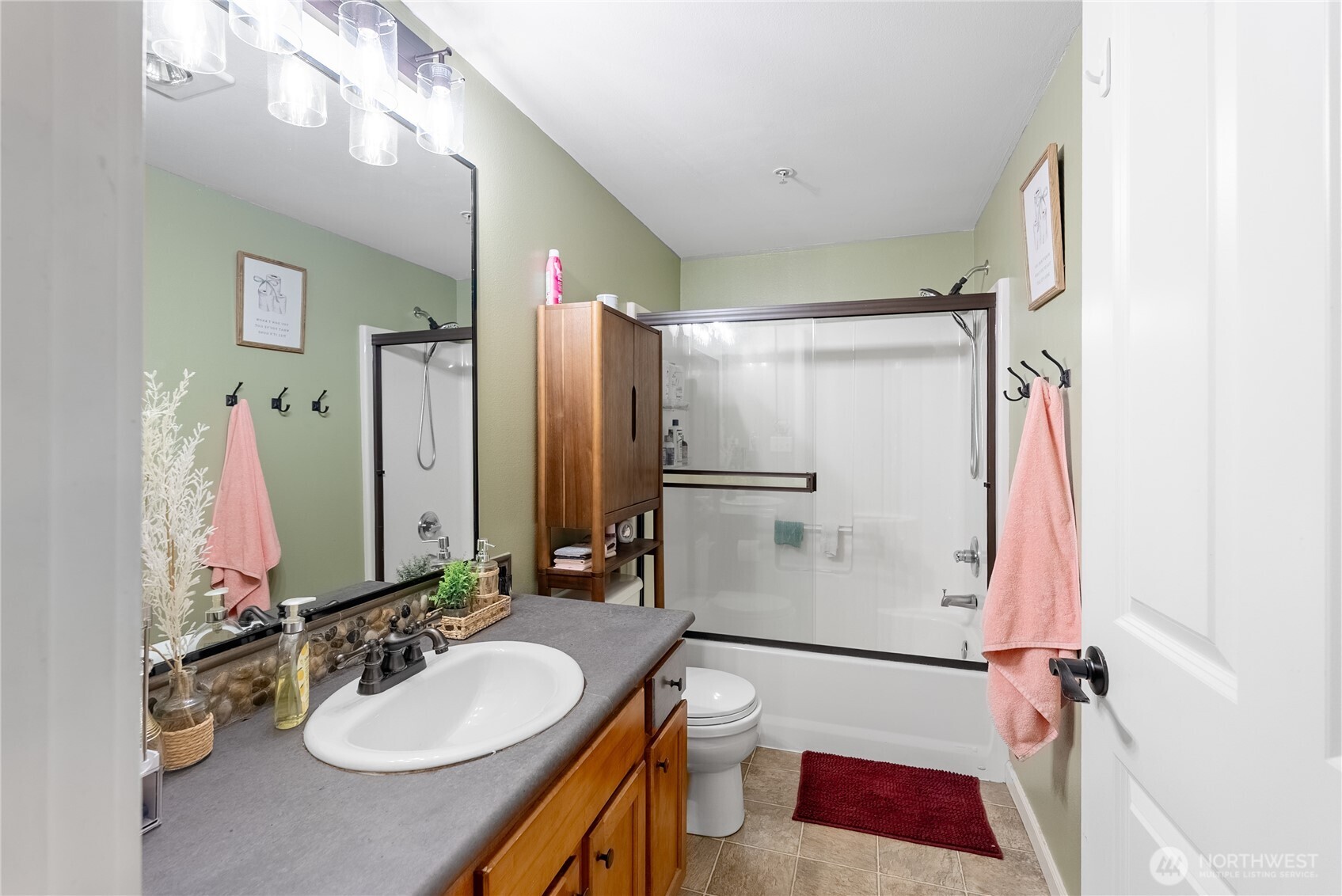 690 32nd Street B107 Property Photo 12