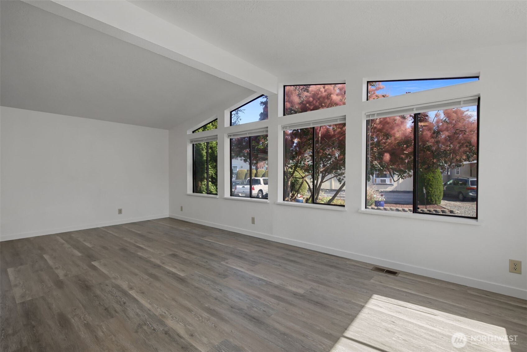 9810 State Avenue 38 Property Photo 2