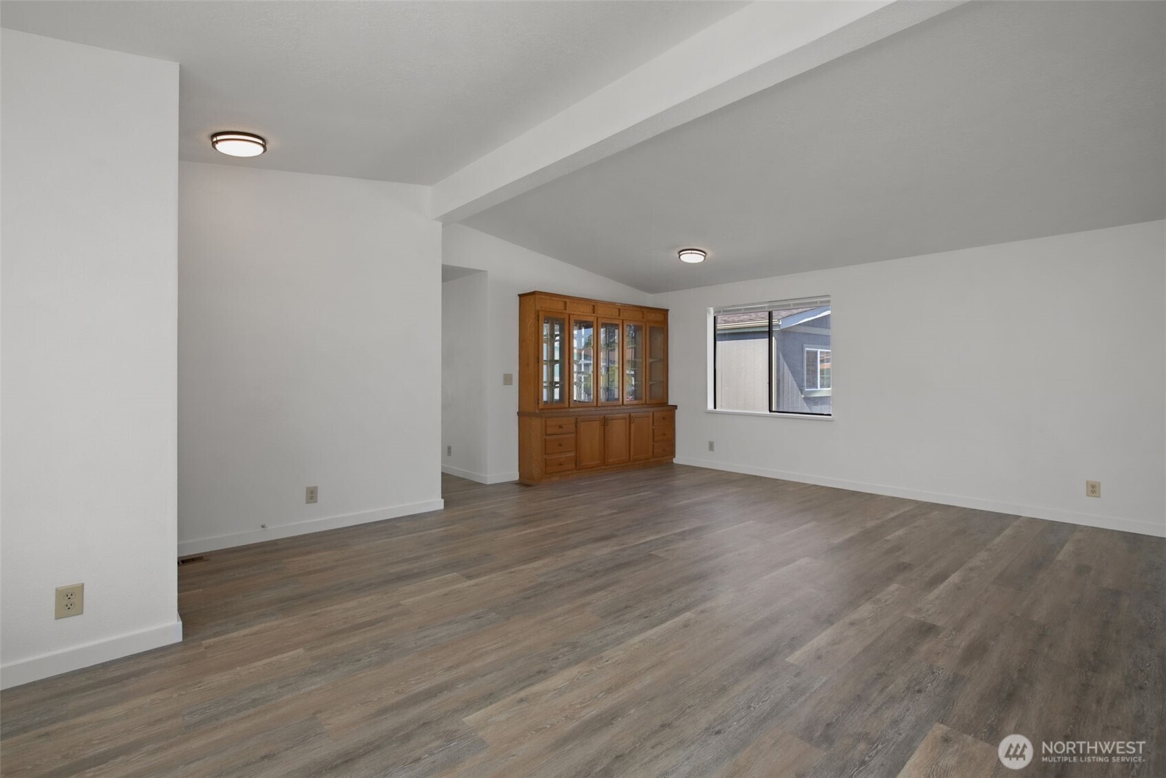 9810 State Avenue 38 Property Photo 3