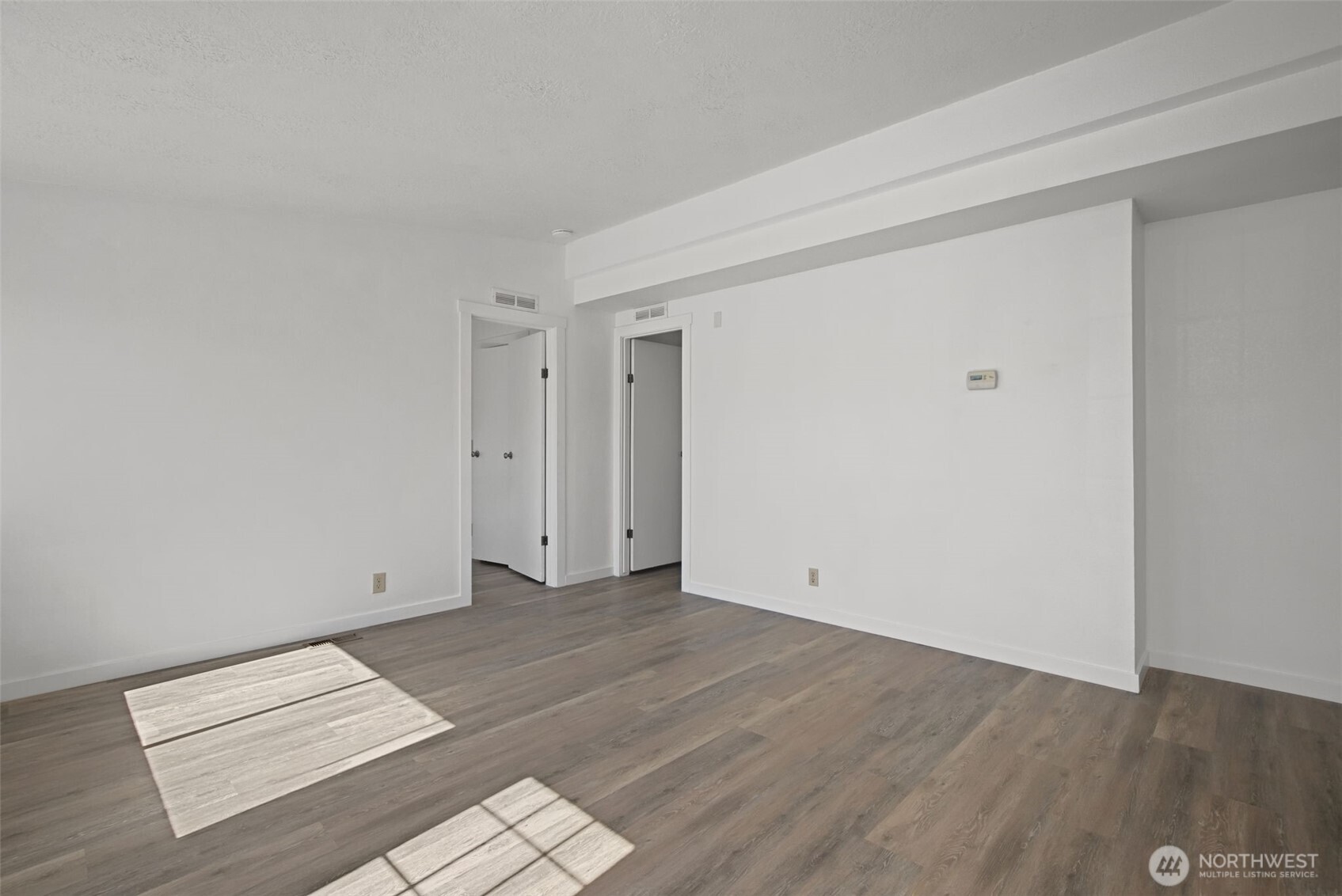 9810 State Avenue 38 Property Photo 13