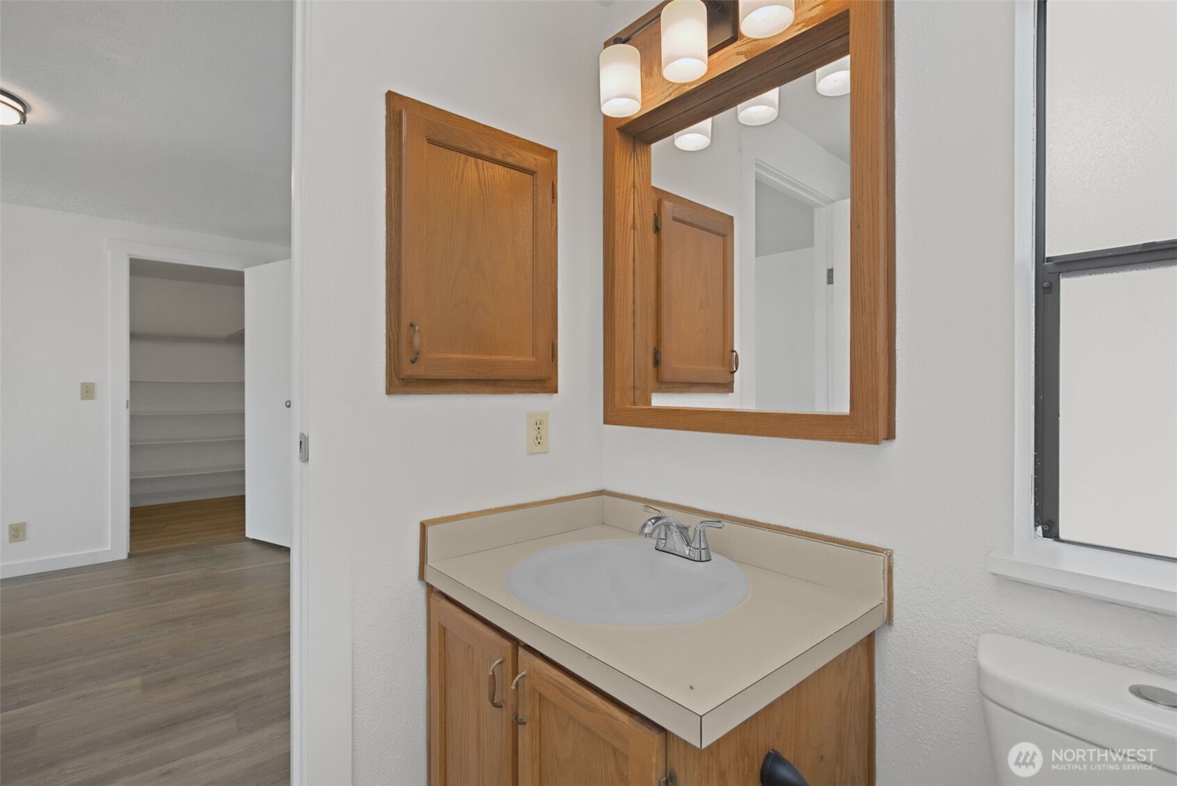 9810 State Avenue 38 Property Photo 25