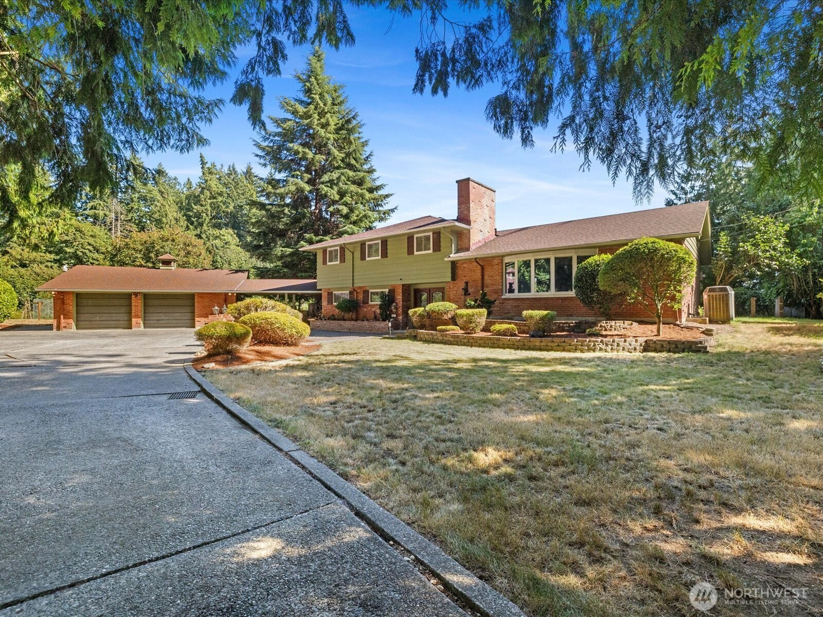9330 Arlington Heights Rd Property Photo 1