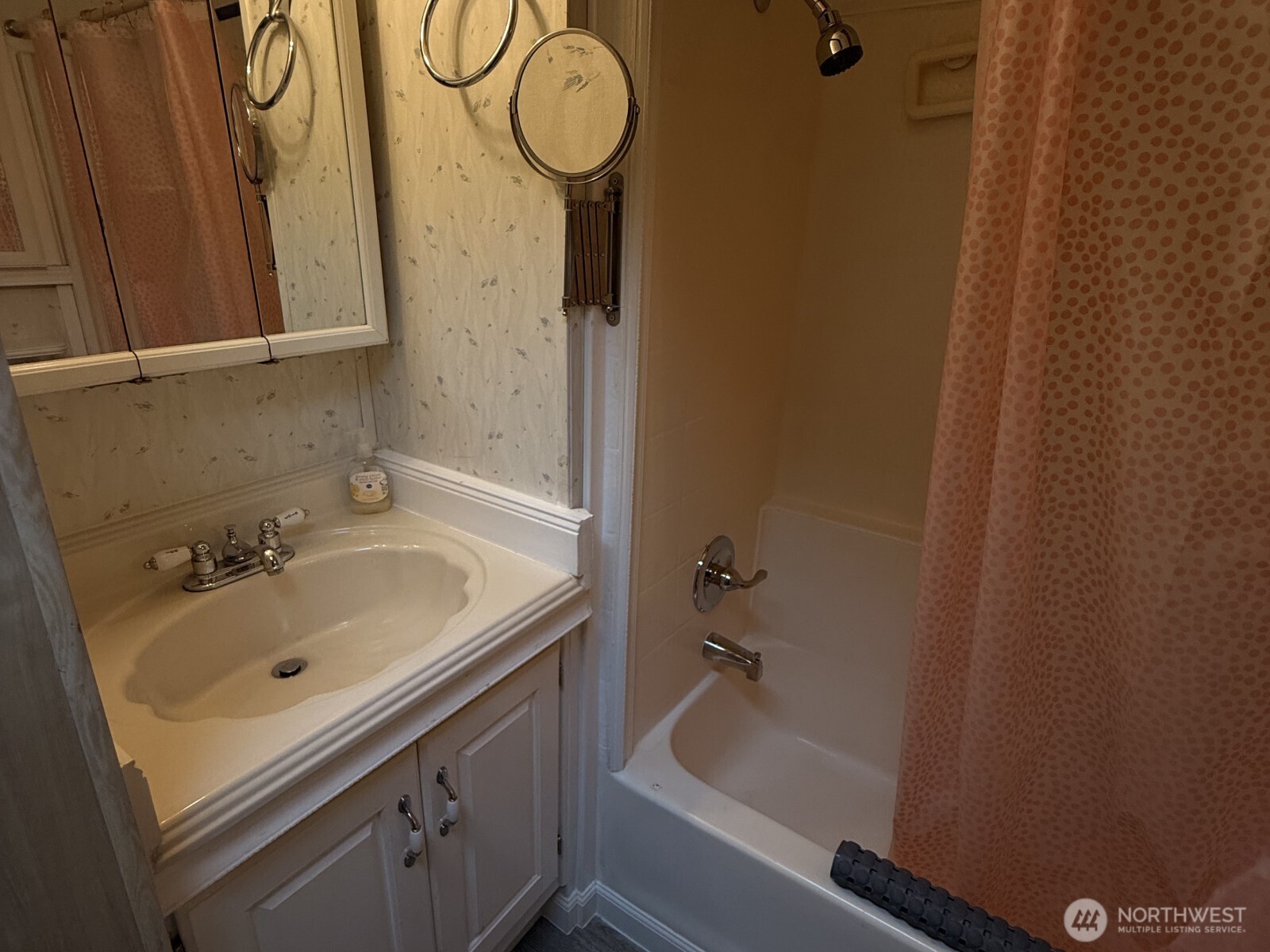 5001 Bay Road F87 Property Photo 21