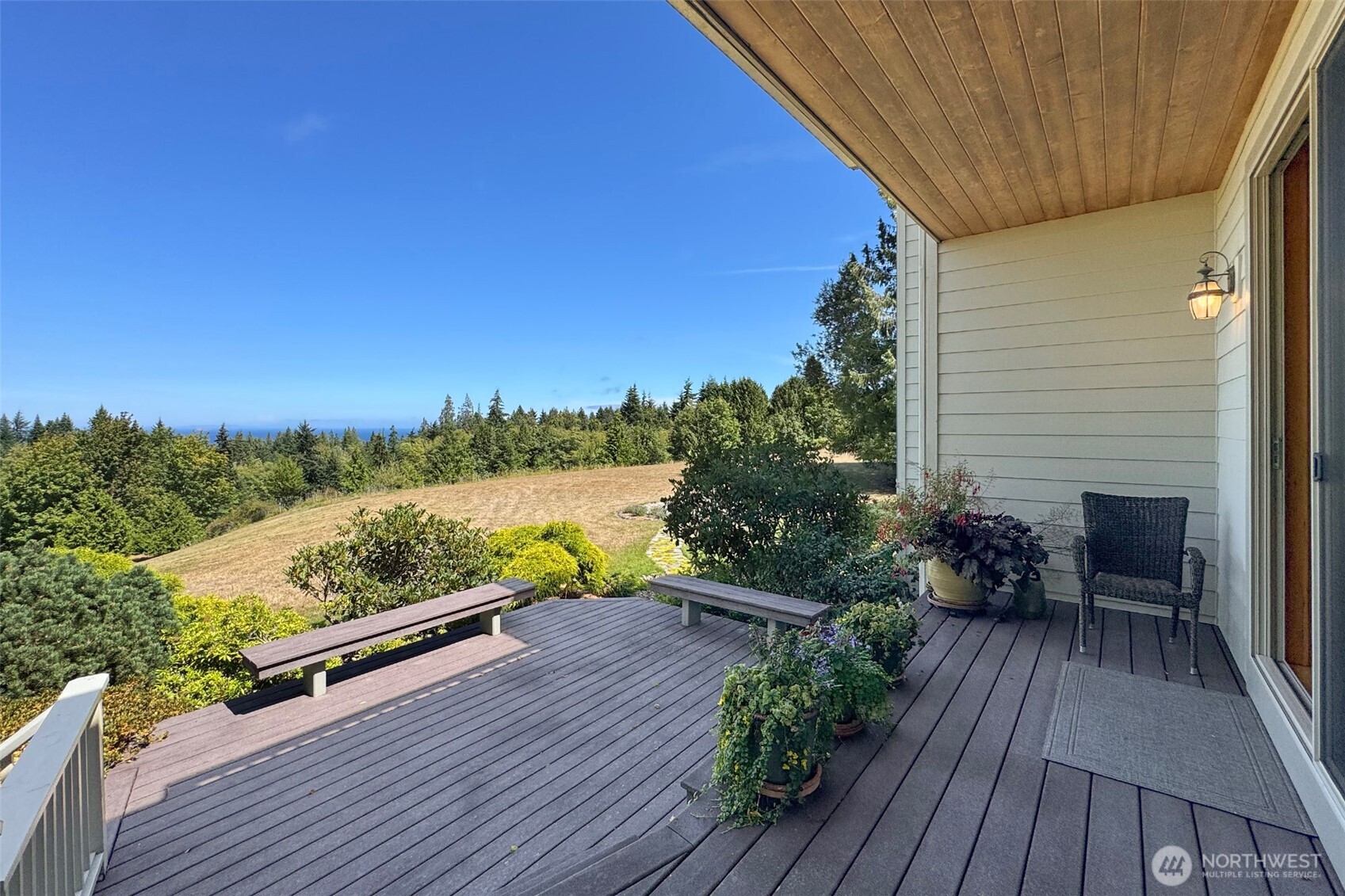 1668 Freshwater Bay Road Property Photo 14