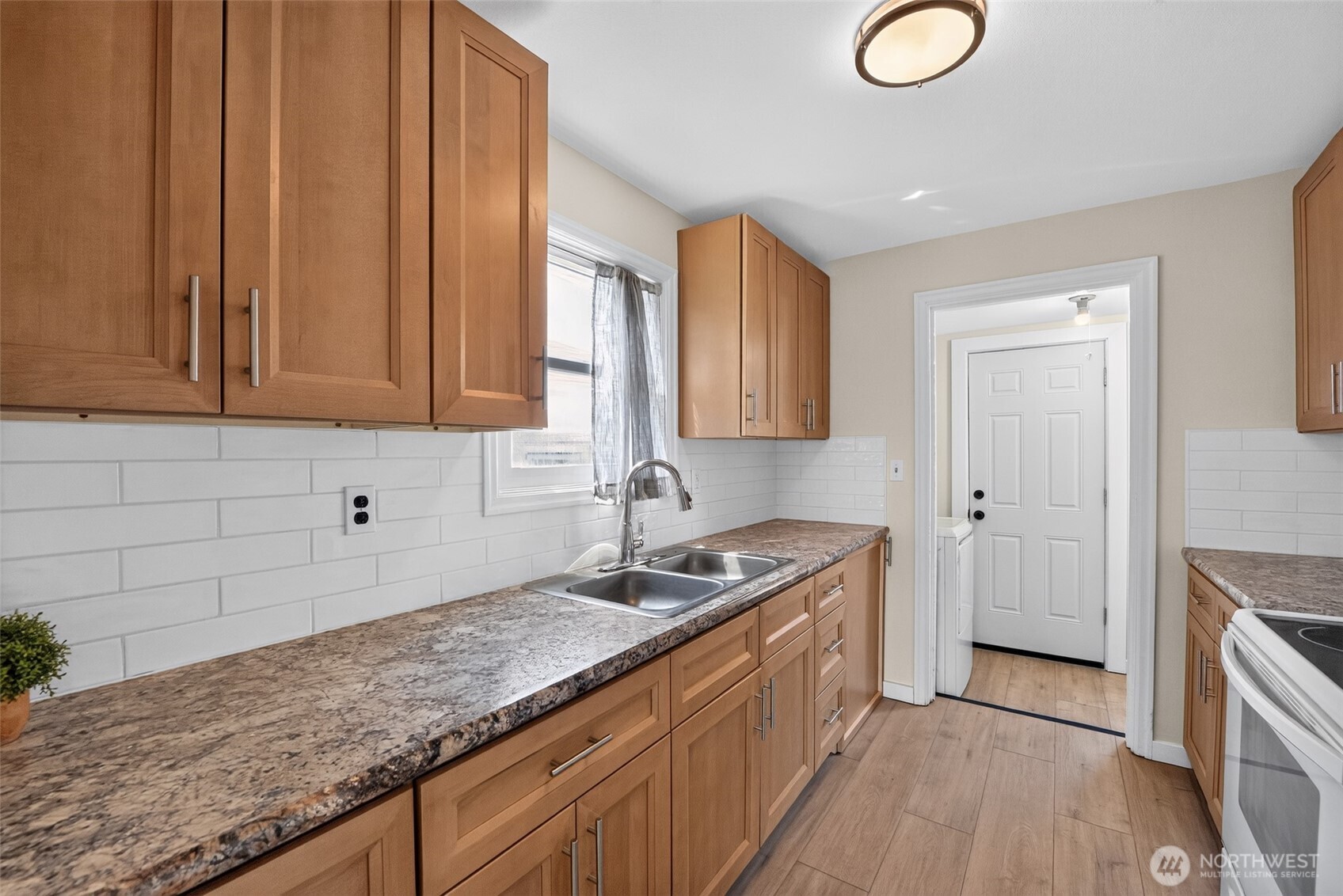 67 G Street Property Photo 19