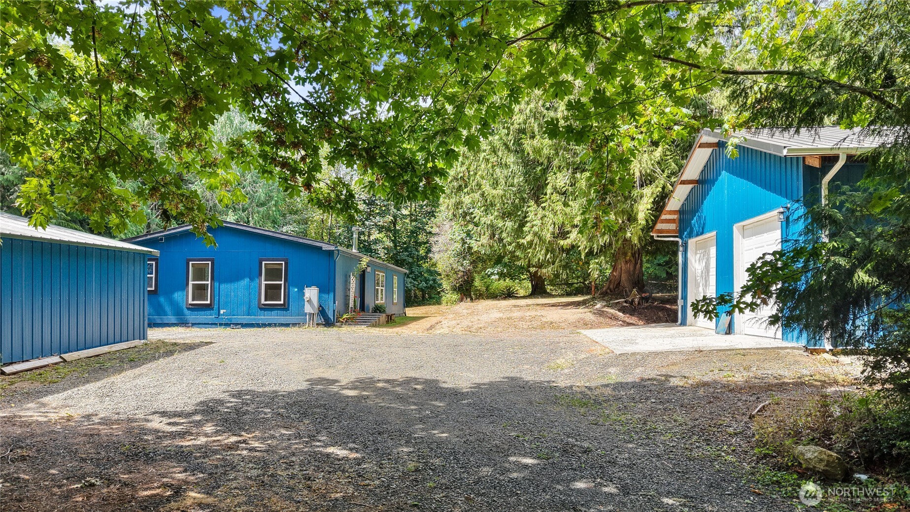 520 E Stadium Beach Road Property Photo 1