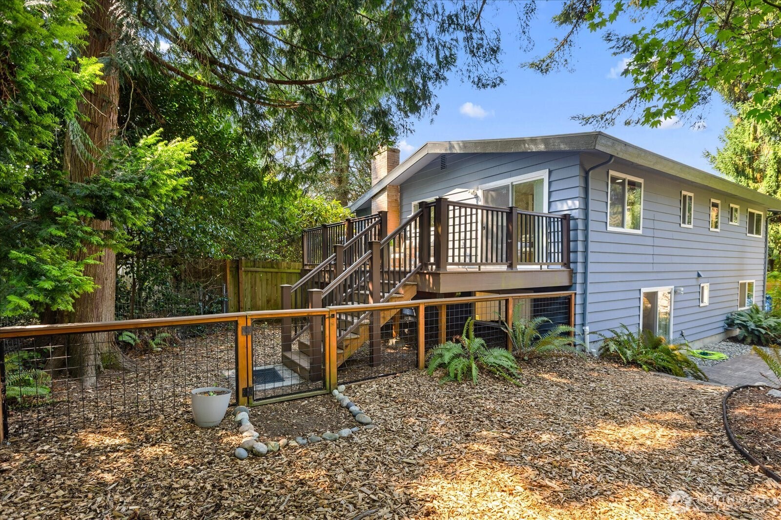15631 58th Place Property Photo 31