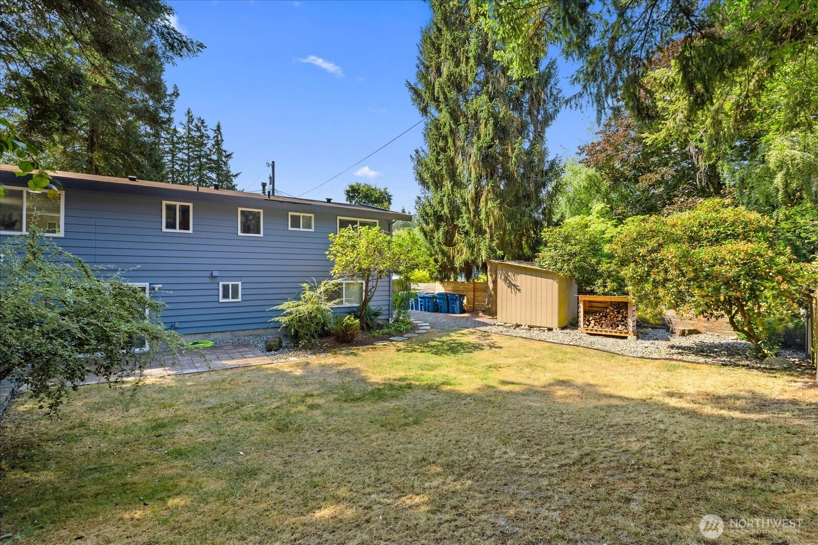 15631 58th Place Property Photo 33