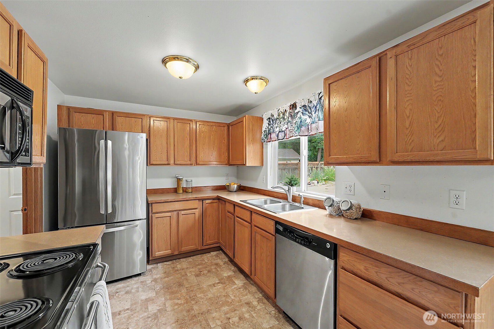 17444 155th Avenue Property Photo 14