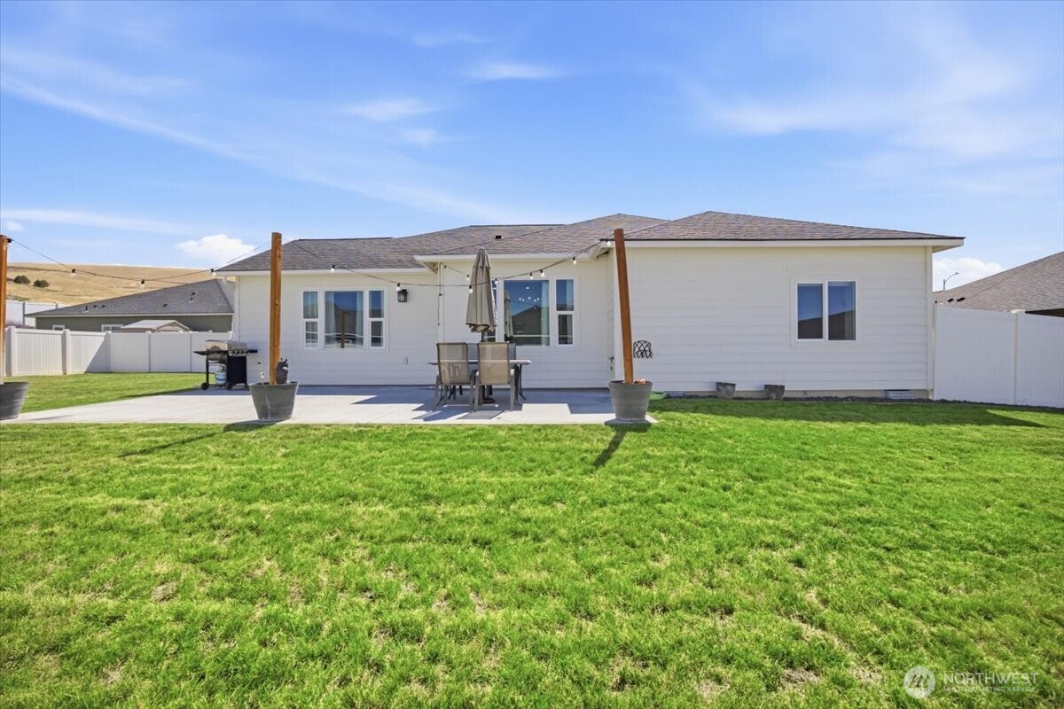 86 Ellie Ann Court Property Photo 17