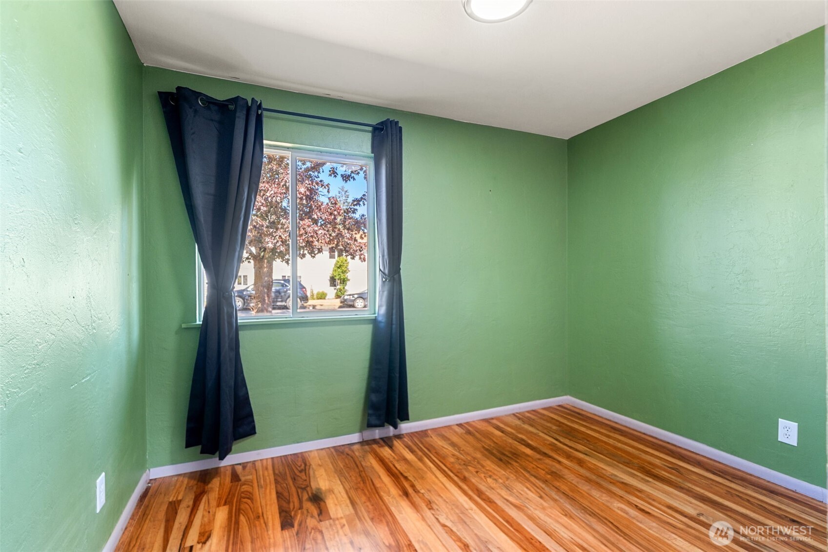 2015 Adams Street Property Photo 17