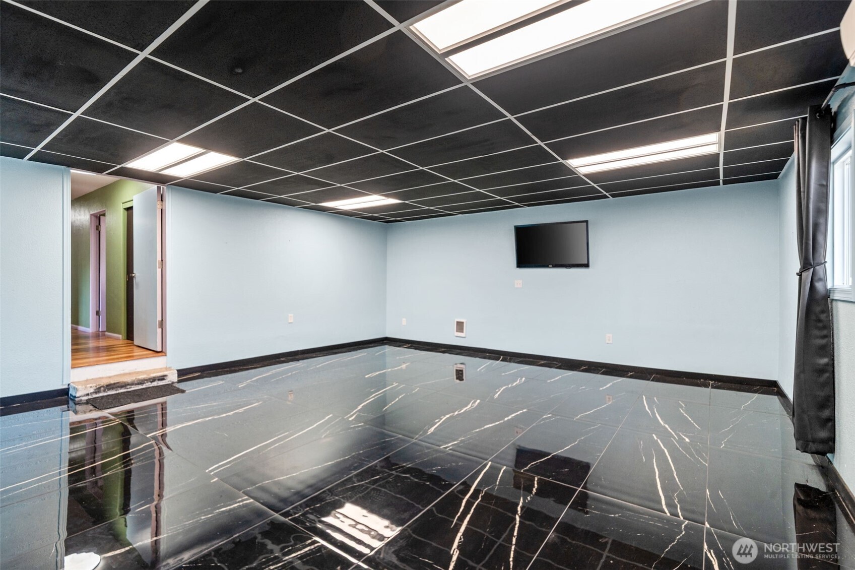 2015 Adams Street Property Photo 19
