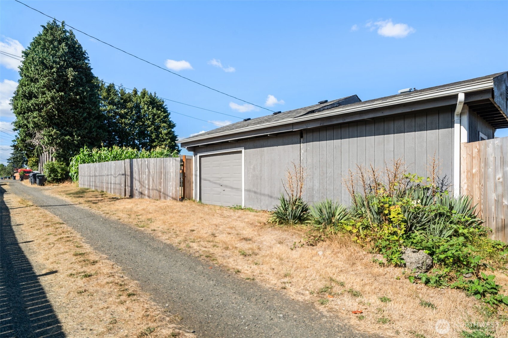2015 Adams Street Property Photo 31