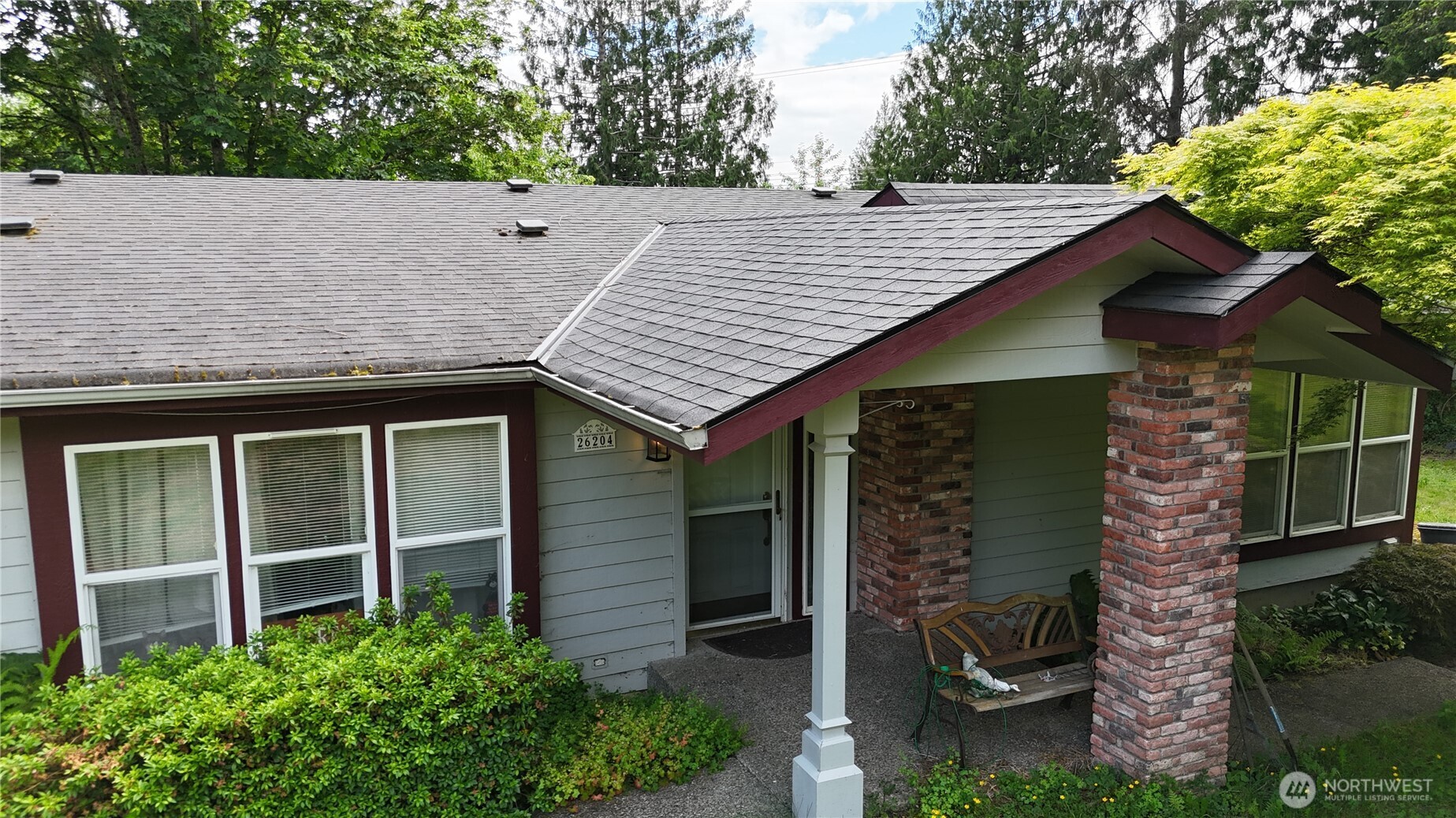 26204 Helmick Road Property Photo 1