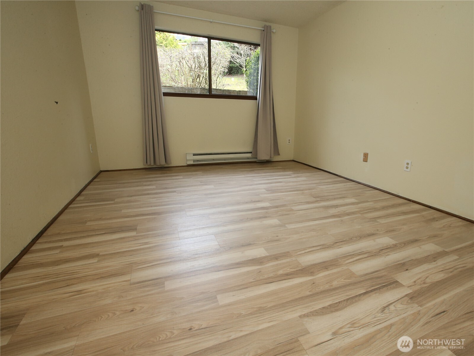 26425 Pennsylvania Avenue 34 Property Photo 8