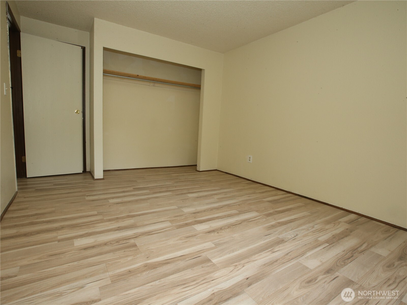 26425 Pennsylvania Avenue 34 Property Photo 9