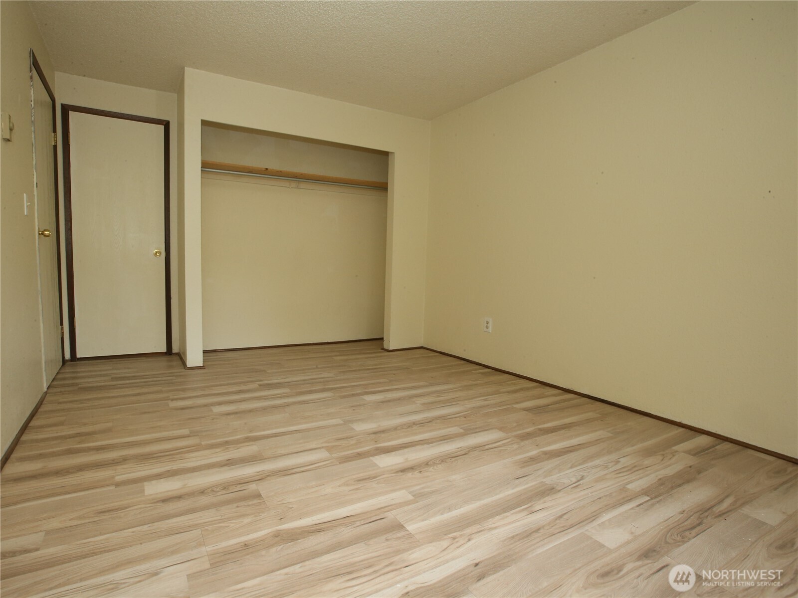 26425 Pennsylvania Avenue 34 Property Photo 10