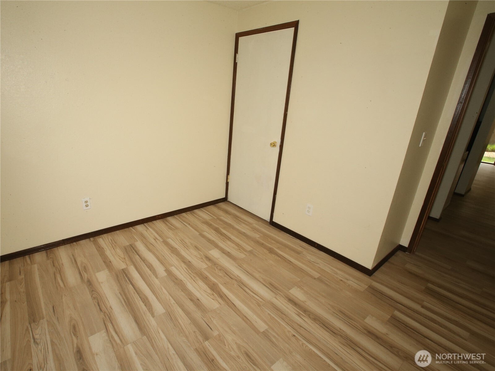 26425 Pennsylvania Avenue 34 Property Photo 12