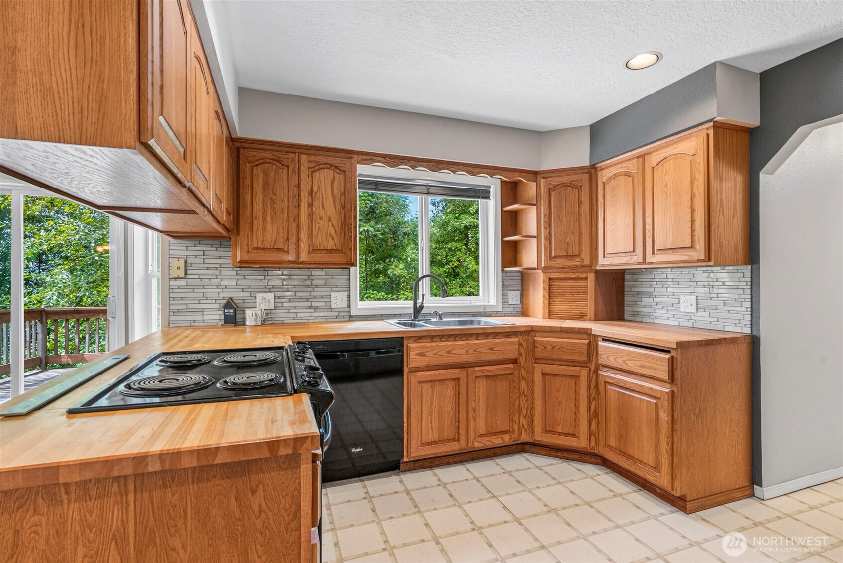 551 Haussler Road Property Photo 13