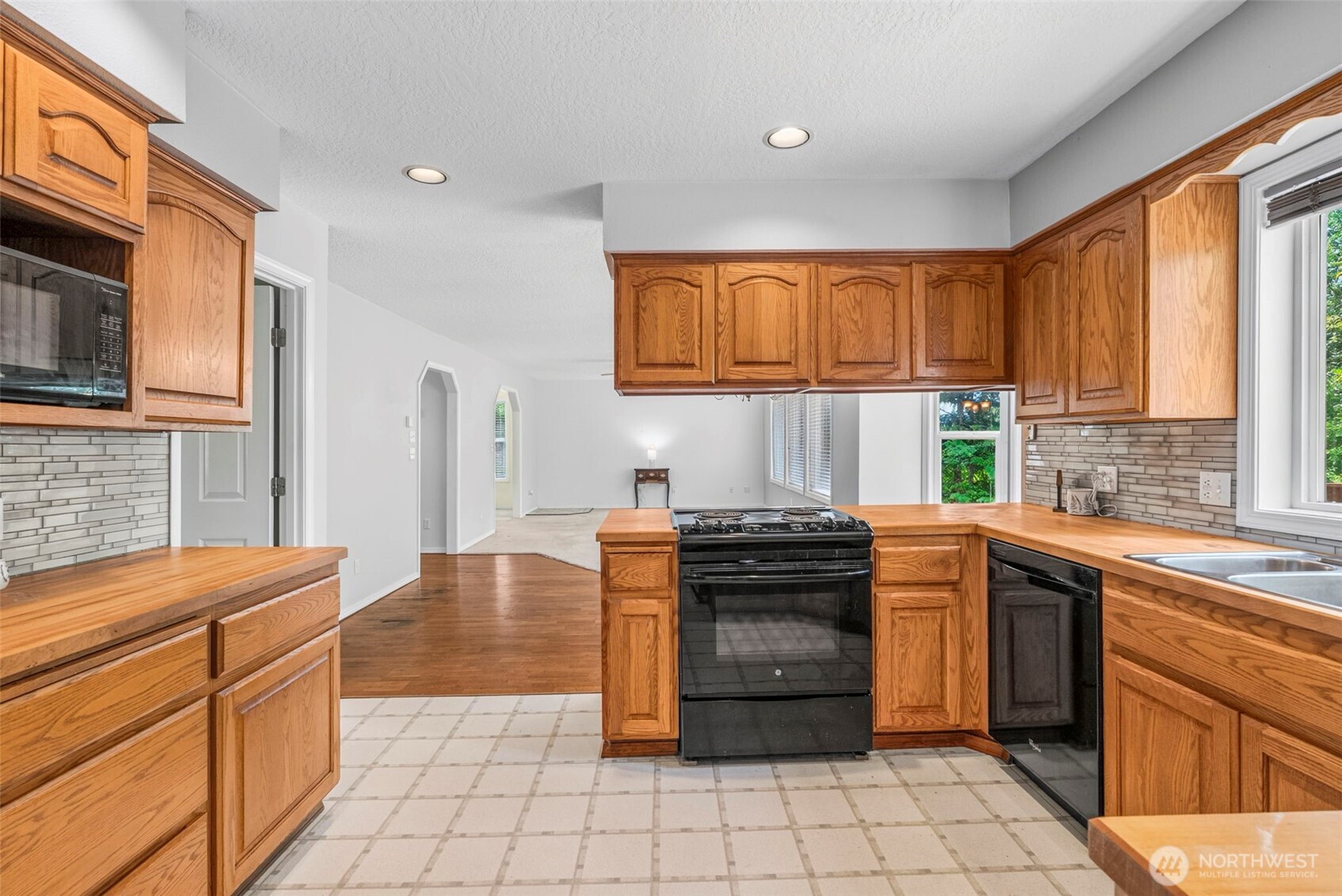 551 Haussler Road Property Photo 14